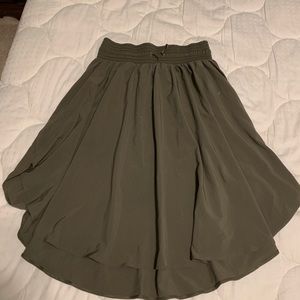 Lulu lemon skirt